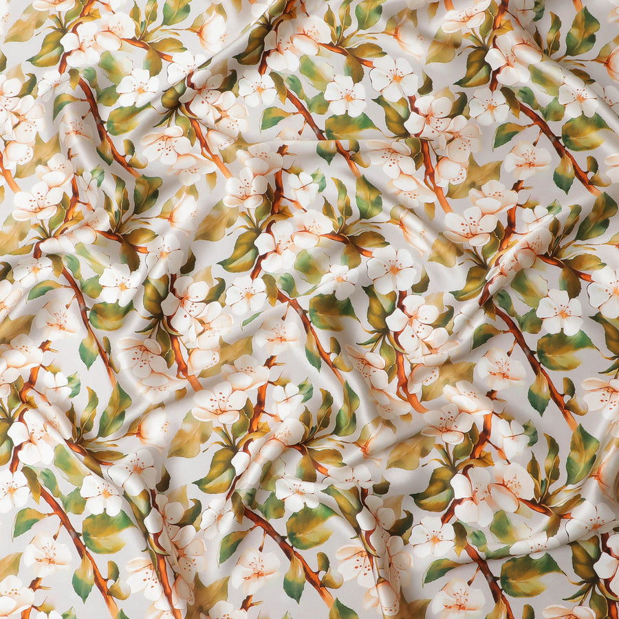 قماش الساتان الحريري الخالص Vanilla Blossom - طباعة نباتية غنية، جودة إيطالية رائعة، عرض 140 سم -D18703