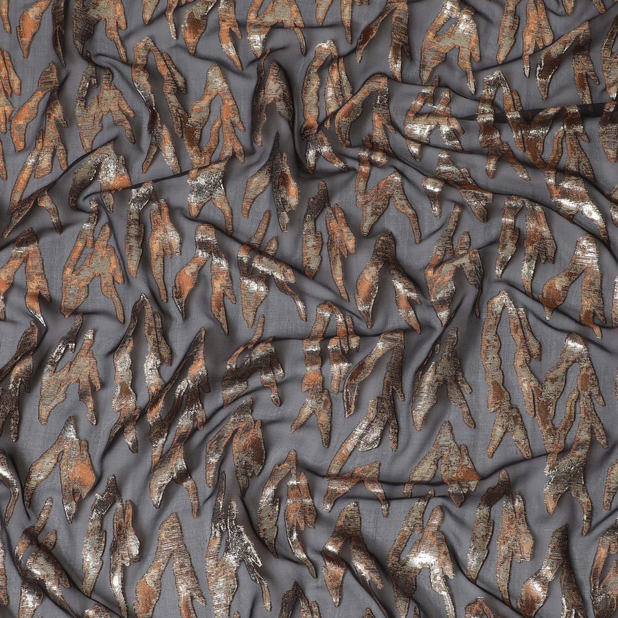 قماش شيفون من الحرير الخالص باللون الأسود مع لوريكس معدني ذهبي نحاسي بتصميم تجريدي -D16877