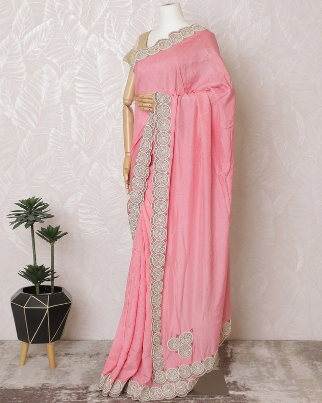 ساري من الحرير القطني باللون الوردي للأطفال مع خرز باللون البيج وأعمال حجرية بتصميم هندسي -D17086