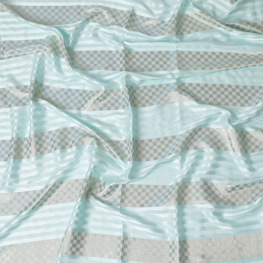 قماش ساتان صناعي باللون الأزرق النعناعي مع لوريكس معدني ذهبي وفضي بتصميم هندسي -D17341 (2.5 متر)