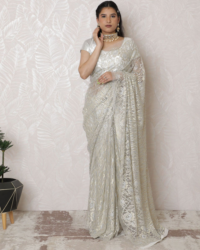 ساري كلاسيكي من الدانتيل باللون العاجي المعدني بتصميم فرنسي، 110 سم، عمل حجري، 5.5 م - بلوزة حصرية غير متضمنة-D17872