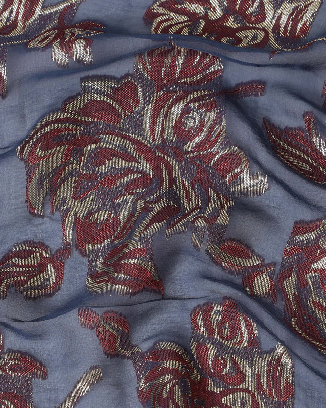 قماش شيفون حريري فرنسي (فرنساوي) فاخر باللون الأزرق الداكن مع فيسكوز كستنائي ولوريكس معدني ذهبي بتصميم زهور - D16546