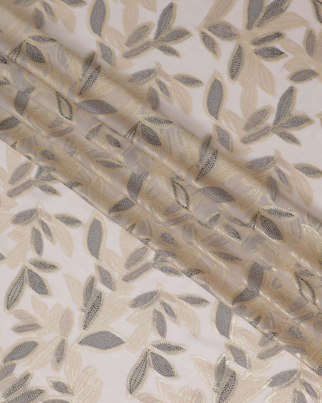 قماش شيفون من الحرير الخالص الفاخر باللون البيج اللاتيه مع الفيسكوز الأسود والوركس المعدني الذهبي بتصميم Leaf Design-D16549
