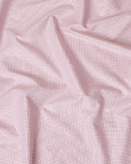 قماش القميص من القطن الإيطالي الخالص بنسبة 100% باللون الوردي الفاتح مع تصميم المربعات البيضاء -D16615