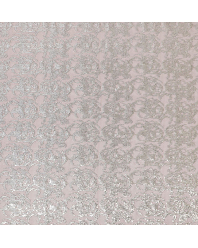 قماش شيفون من الحرير الخالص باللون البني الفاتح مع لوريكس معدني فضي بتصميم تجريدي -D16871