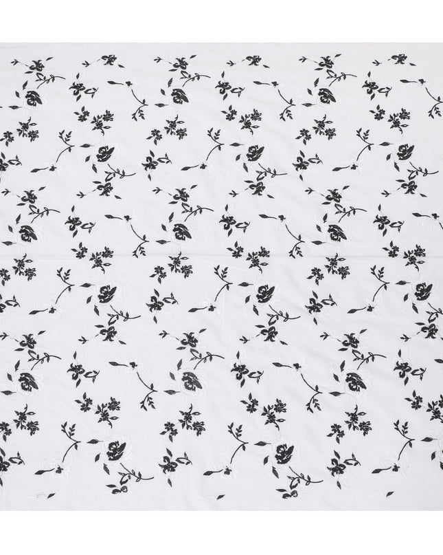 قماش فوال من القطن الخالص باللون الأبيض بنفس اللون والتطريز الأسود بتصميم الأزهار-D16978
