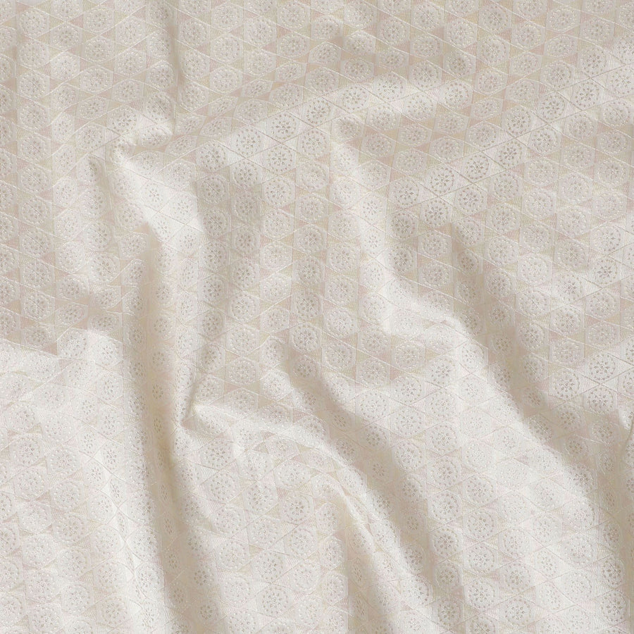 قماش مطرز من الحرير الخالص باللون البيج مع نسج الجاكار بنفس اللون والوردي الوردي والتطريز الذهبي الفاتح بتصميم هندسي -D17427