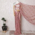 دانتيل شانتيلي باللون الوردي الفاتح مع زخارف حجرية متعددة الأوجه، عرض 110 سم - قصة ممتازة 5.5 متر، قطعة بلوزة حصرية غير متضمنة - D17852