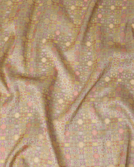 قماش حرير Goldenrod Tussar مع طباعة فسيفساء هندسية، عرض 110 سم - صناعة أصلية من الهند-D17920