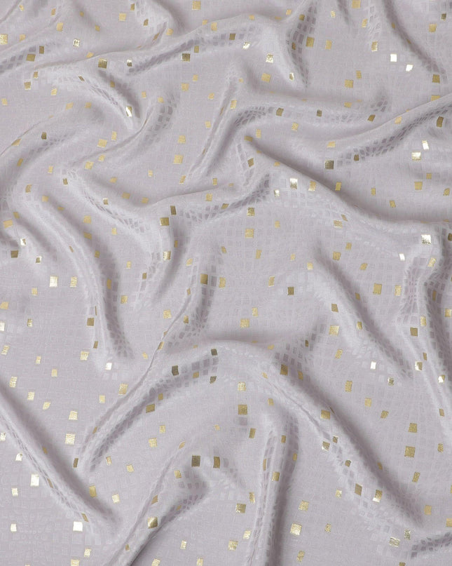 قماش حرير كريب رمادي سحابي مع جاكار ذهبي وألوان مشابهة بتصميم تجريدي -D15757