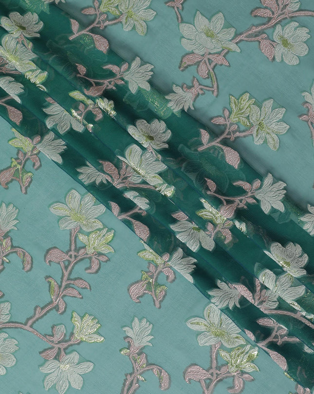 قماش من الشيفون الحريري الفرنسي (الفرنساوي) الفاخر باللون الأخضر الغابة مع اللون الأخضر الداكن والفسكوز البني مع اللوريكس المعدني الذهبي بتصميم الأزهار - D16287