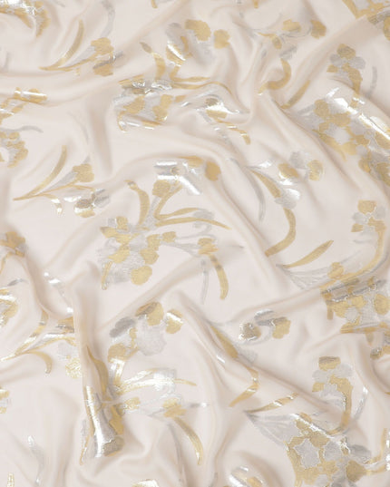 قماش الشيفون الحريري الخالص الكريمي مع اللوريكس المعدني الذهبي والفضي بتصميم الأزهار -D16447