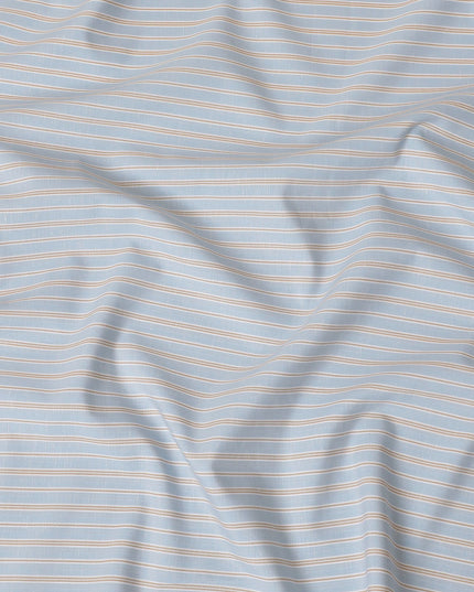 قماش قمصان من الكتان الإيطالي النقي الفاخر باللون الأزرق الفاتح مع طباعة باللونين الأبيض والذهبي بتصميم مخطط - D16643