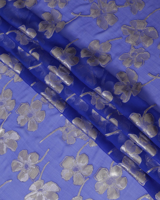 قماش شيفون من الحرير الخالص باللون الأزرق الملكي مع نفس اللون من الفيسكوز مع لوريكس معدني ذهبي وفضي بتصميم زهور -D17238