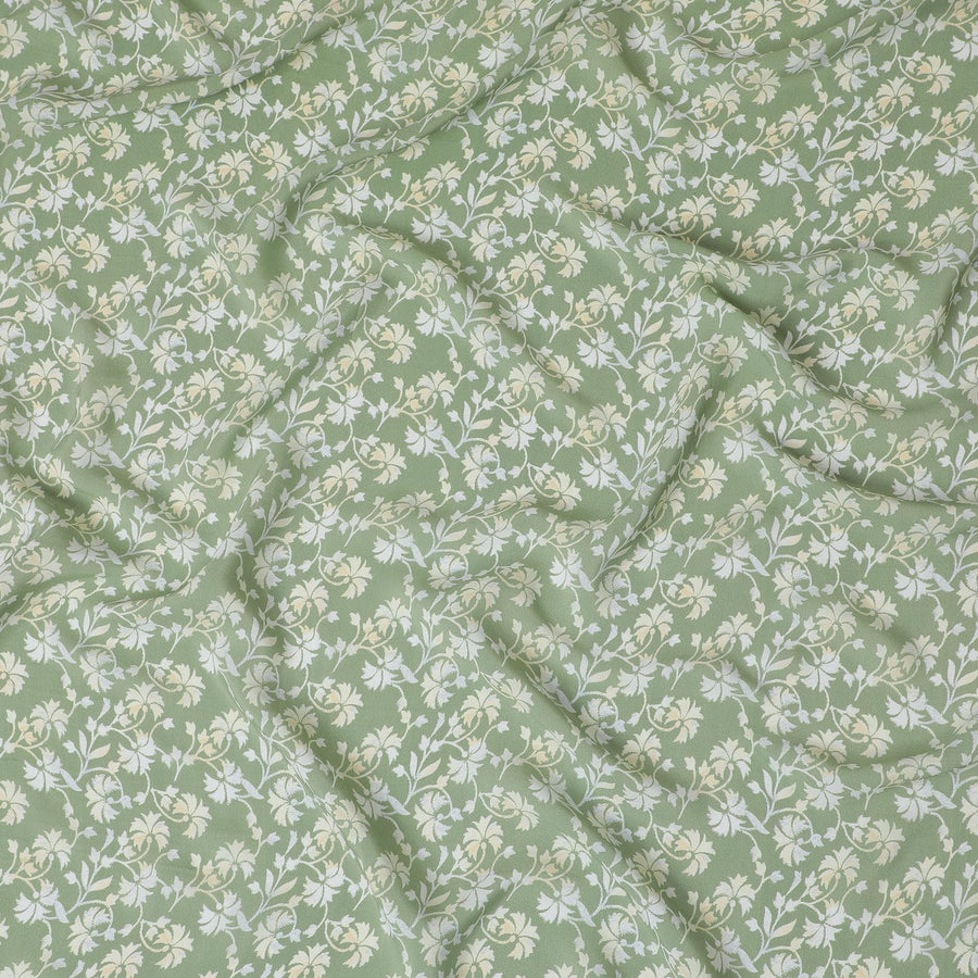 قماش كريب فيسكوز سبرينج ميدو - أخضر منعش مع زهور بيضاء، عرض 110 سم (الهند) - D17643