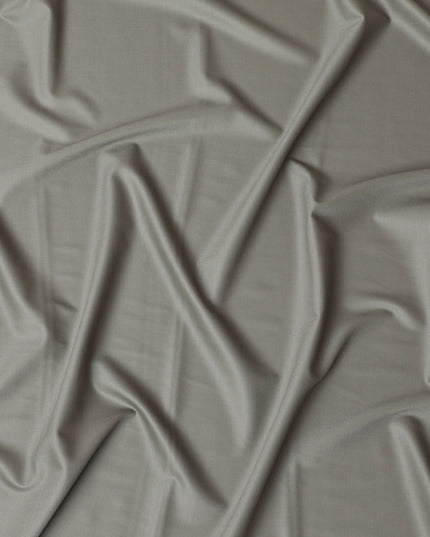 قماش مناسب من الصوف الفاخر باللون الرمادي الفضي - عرض 150 سم، قطعة 4 متر، مصنوع في الهند-D17759