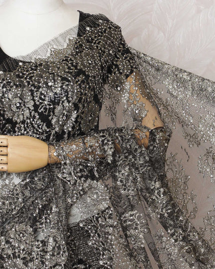 ساري من الدانتيل الفرنسي المعدني الفحمي، 110 سم، زخارف حجرية رائعة - بدون بلوزة-D17802