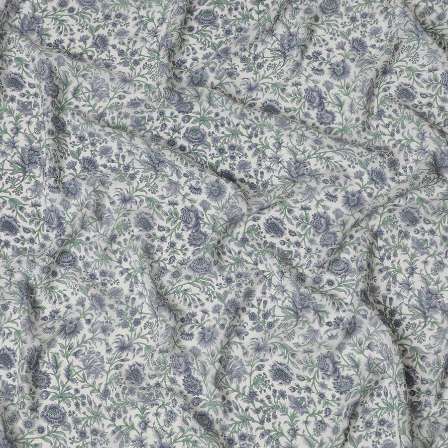 قماش كريب حرير نقي كلاسيكي إنجليزي جاردن - طباعة زهور رقيقة، عرض 110 سم، صناعة هندية رائعة - شراء عبر الإنترنت بواسطة Meter-D18032