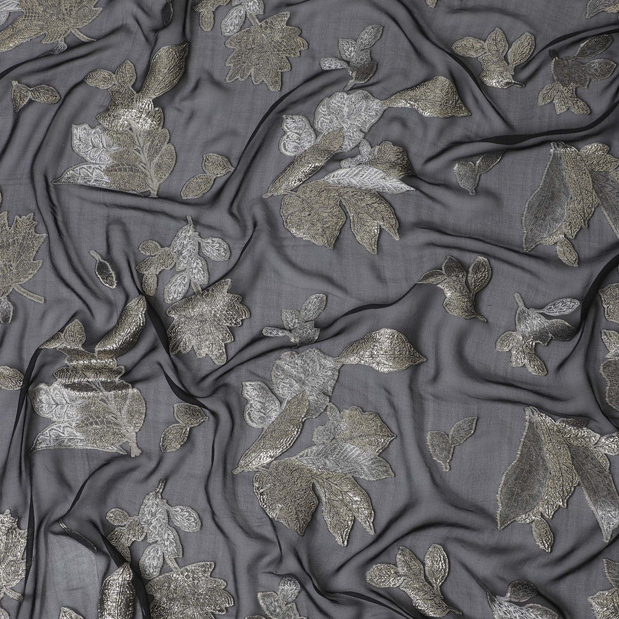 قماش شيفون حريري لامع باللون الفحمي مع لوريكس فضي بعرض 110 سم - نسيج مخصص للإبداعات الحصرية-D18385