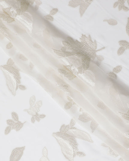 قماش شيفون حريري عاجي اللون مع لوركس فضي، عرض 110 سم - أناقة راقية للأزياء الراقية - D18388