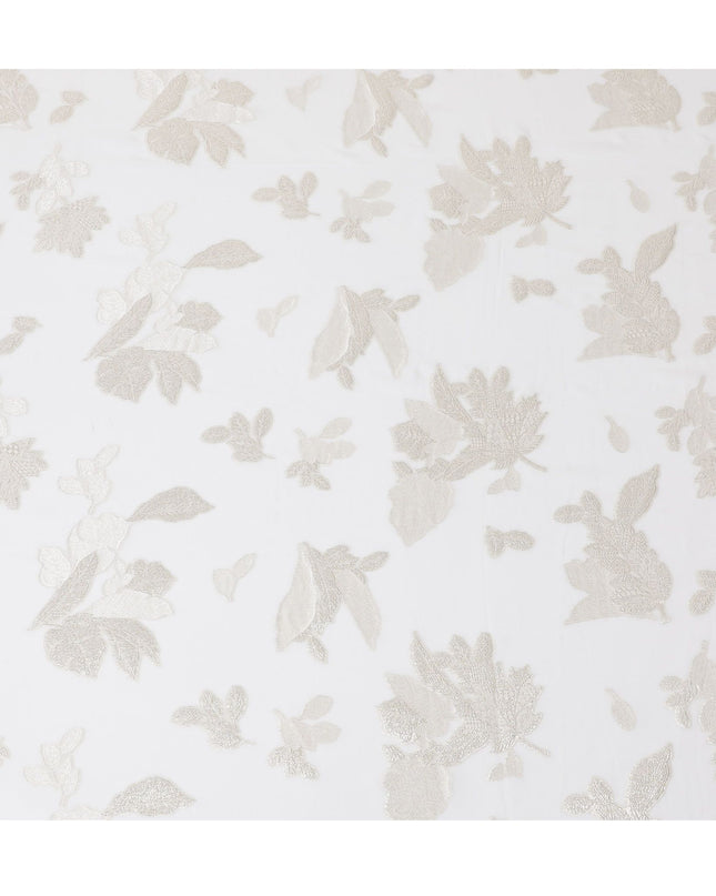 قماش شيفون حريري عاجي اللون مع لوركس فضي، عرض 110 سم - أناقة راقية للأزياء الراقية - D18388