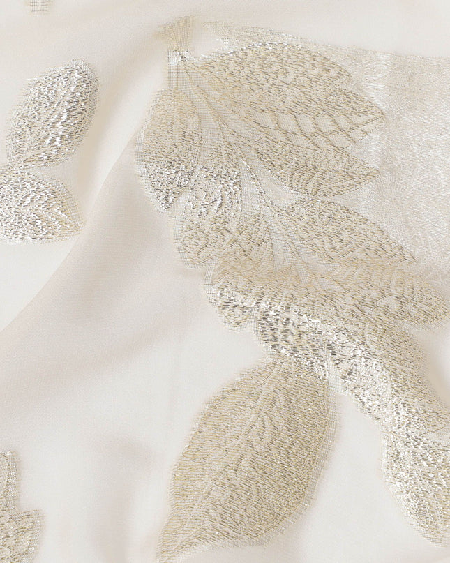 قماش شيفون حرير كريمي كلاسيكي مع لوريكس ذهبي بعرض 110 سم – نسيج خالد للتصاميم الأنيقة-D18389