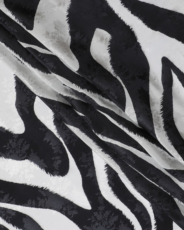 Monochrome Majesty Viscose Crepe Fabric with Abstract Stripes, 110cm Wide – Chic & Versatile-D18394
