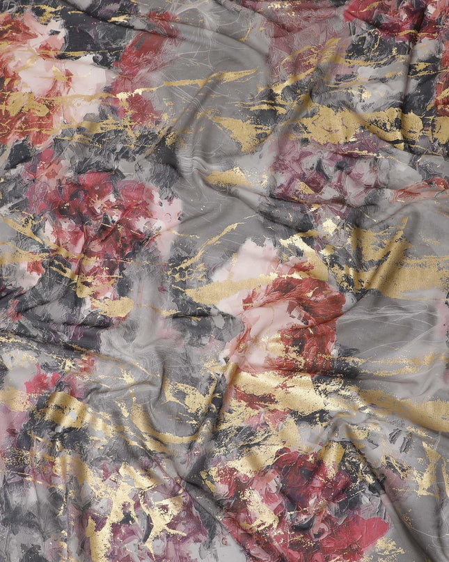 قماش فوال من القطن الإيطالي الخالص باللون الرمادي السحابي مع طباعة متعددة الألوان ذات رقائق ذهبية بتصميم تجريدي -D15713