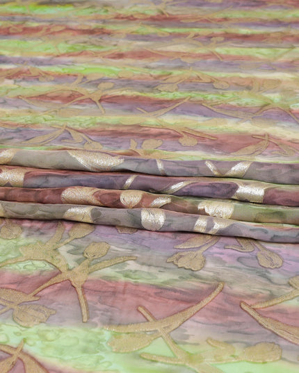 قماش شيفون حريري خالص مطبوع يدويًا متعدد الألوان مع لوركس معدني ذهبي بتصميم زهور-D9413