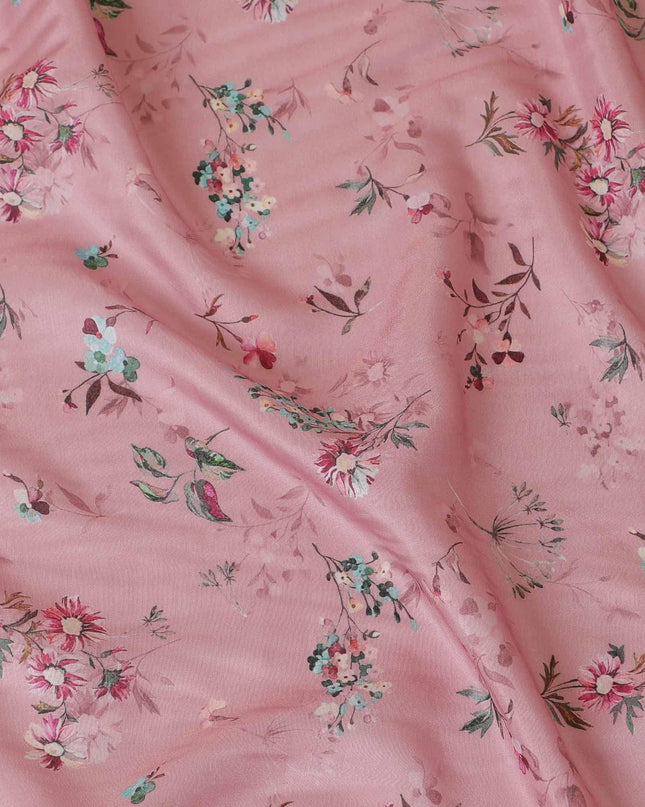 قماش ساتان صناعي وردي قرميدي مع طباعة متعددة الألوان بتصميم الأزهار-D9108