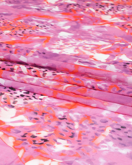 قماش الفوال القطني السويسري بنسبة 100% باللون الوردي السيري مع طباعة بنفس اللون والبرتقالي الداكن والأبيض والأسود بتصميم تجريدي-D7198