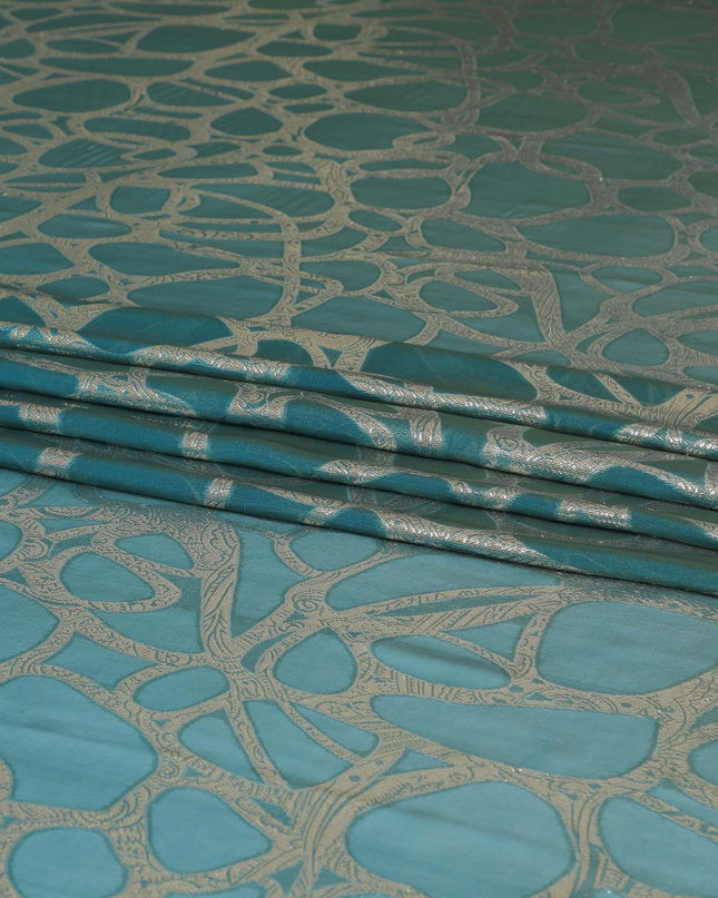 قماش شيفون من الحرير الخالص باللون الأزرق البحري مع لوريكس معدني ذهبي بتصميم تجريدي -D7982