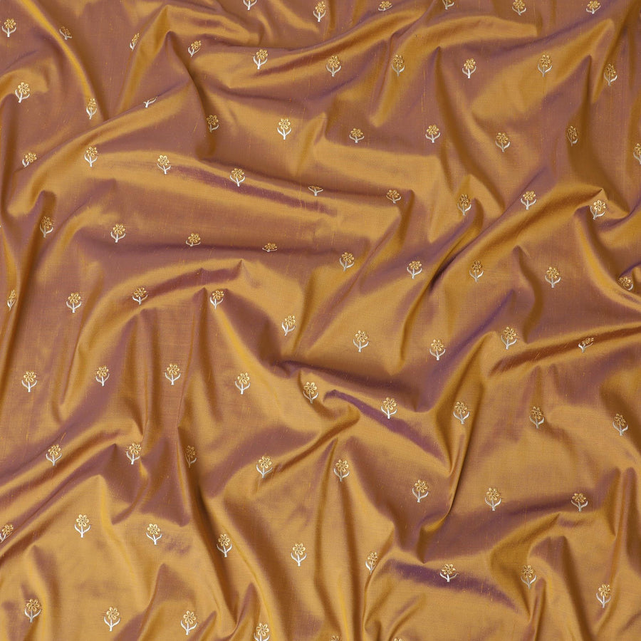 قماش من الحرير الخام باللون البني الصنوبر مع تطريز باللون البني والكريمي بتصميم الأزهار-11220