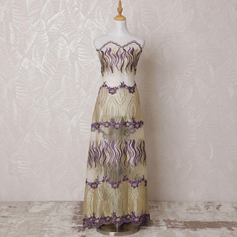 قماش تول نايلون ذهبي بنفس اللون، تطريز أرجواني به أعمال حجرية بتصميم فاخر -D14760