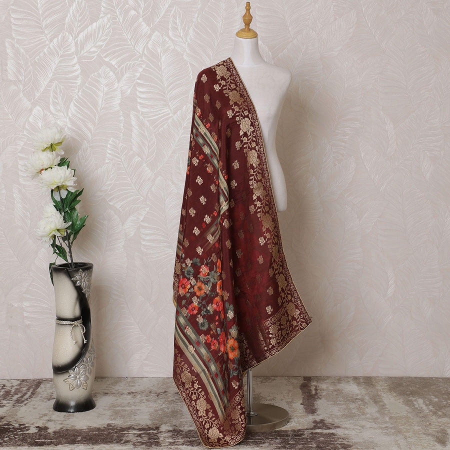 وشاح صناعي كستنائي بطباعة متعددة الألوان مع جاكار ذهبي بتصميم زهور -D14968