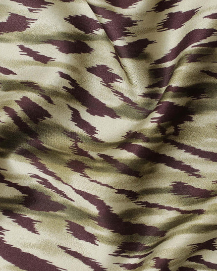 قماش فيسكوز إيطالي فاخر باللون الأخضر الزيتوني مع طباعة نبيذ بتصميم تجريدي-D12368