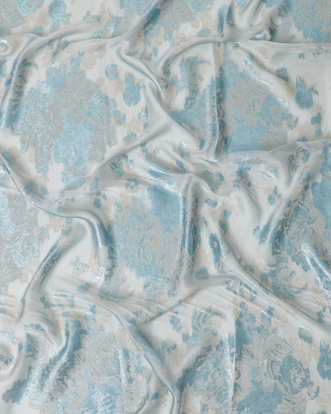 رمادي سحابي فاخر من الشيفون الفرنسي (الفرانساوي) الحريري مع الفيسكوز البيج والوركس المعدني الأزرق بتصميم الأزهار-D11578