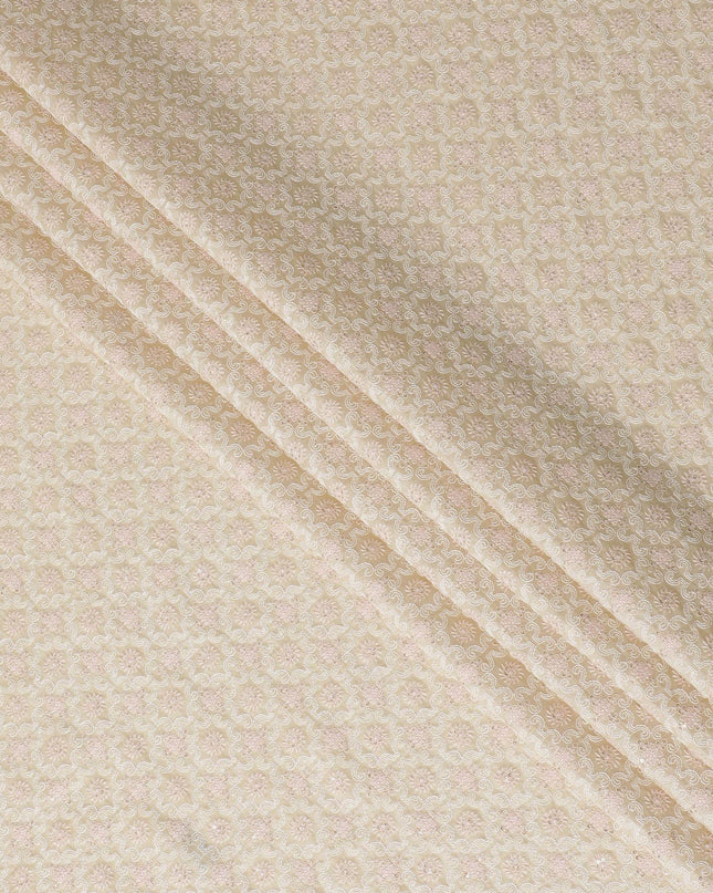 قماش حرير توسار نقي فاخر باللون البيج الفاتح بنفس اللون وتطريز وردي فاتح وترتر بتصميم زهور-D15445