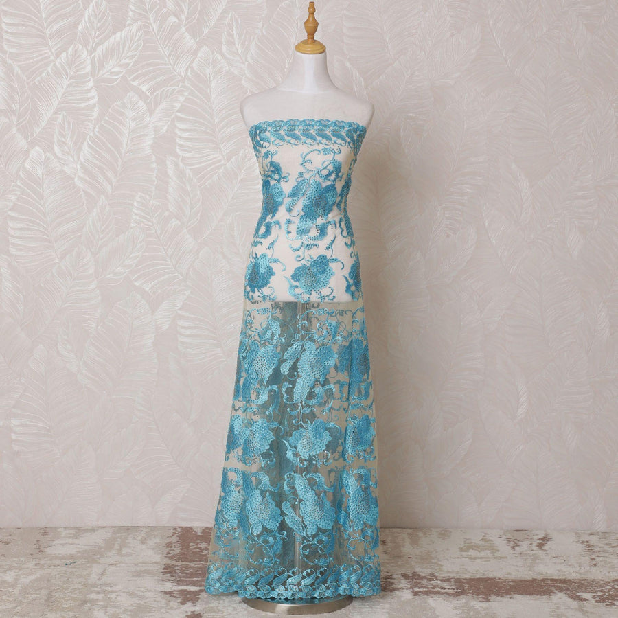 قماش تول نايلون ذهبي مع تطريز باللون الأزرق الفاتح مع أعمال حجرية بتصميم فاخر -D14704