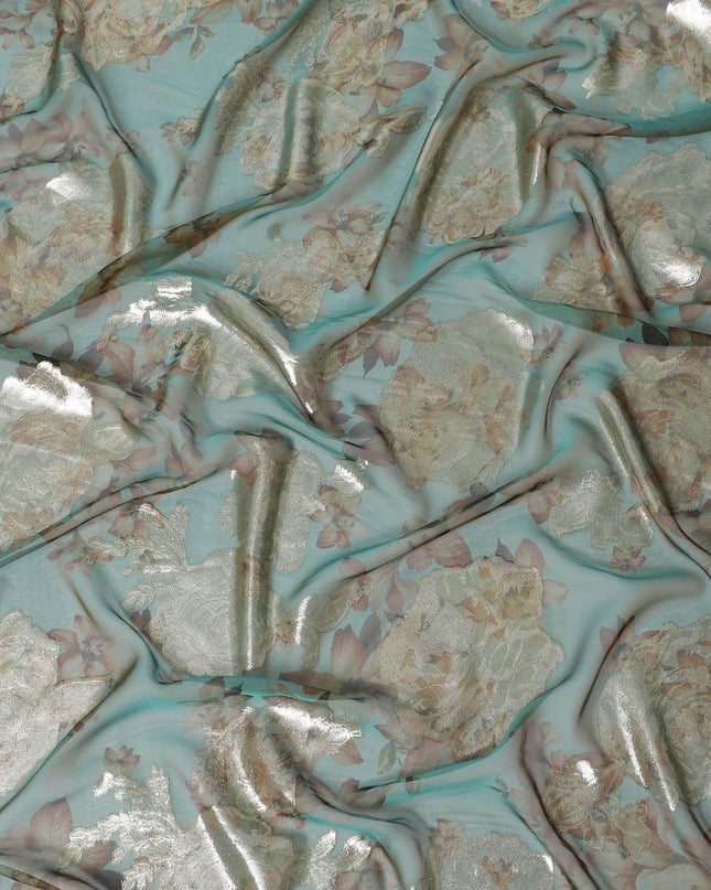 قماش شيفون من الحرير الخالص الفاخر باللون الأخضر المائي مع طباعة باللون البني الفاتح والأخضر الزيتوني مع لوريكس معدني ذهبي بتصميم الأزهار-D10785