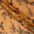قماش شيفون حرير خالص برتقالي فاخر مع قطيع أسود به بريق ولوريكس معدني ذهبي بتصميم زهور-D13724