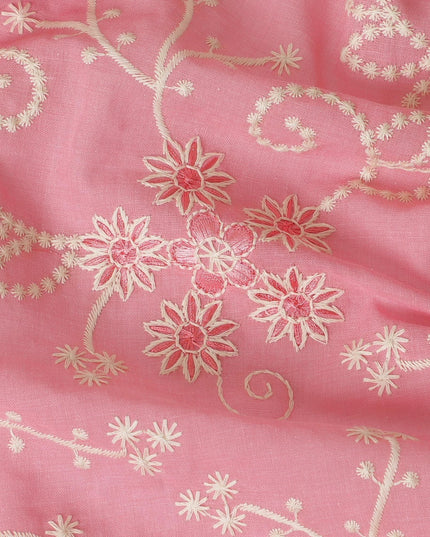 قماش الفوال القطني الخالص الفاخر باللون الوردي السلمون بنفس اللون والتطريز البيج بتصميم الأزهار-D13598