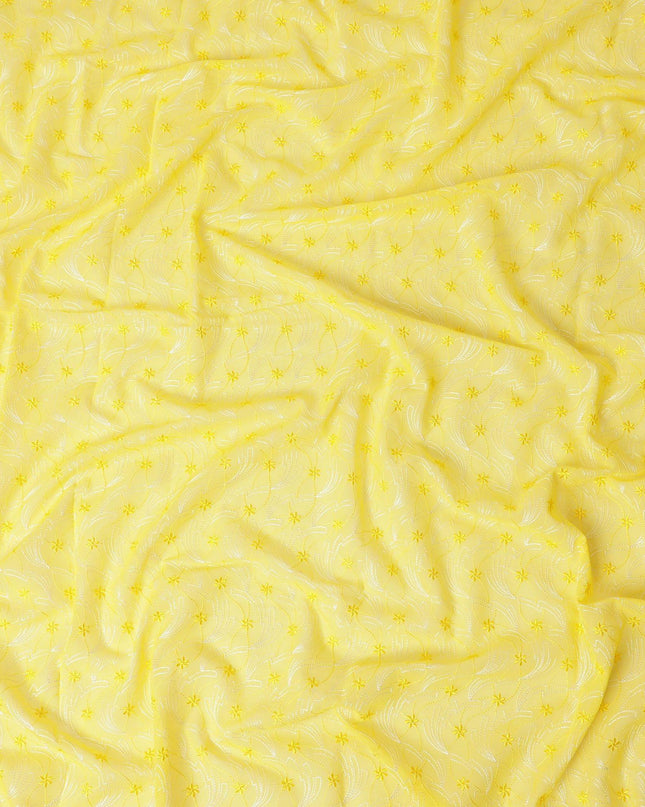 ثوب فوال من القطن السويسري الفاخر باللون الأصفر الليموني بنفس اللون والتطريز الأصفر الفاتح بتصميم فاخر-D11617