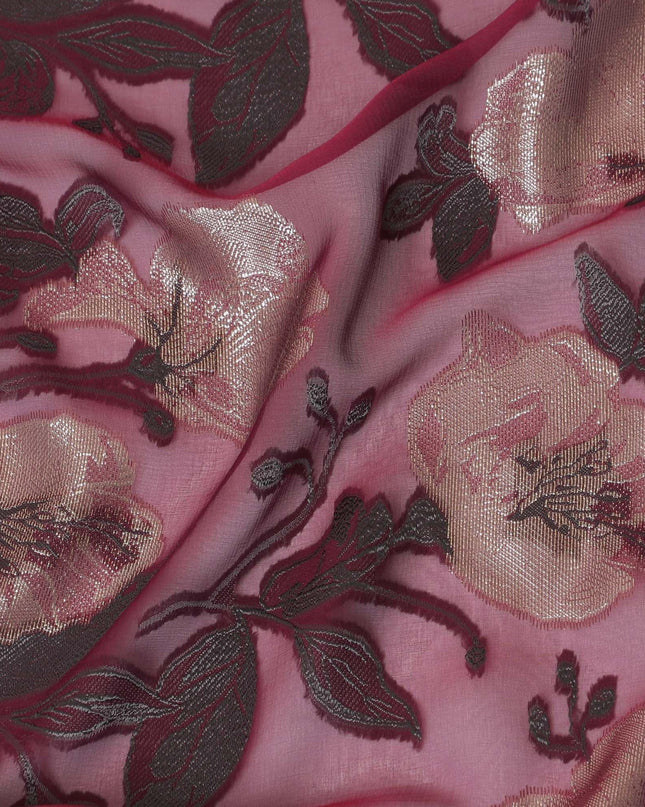 قماش شيفون حريري فرنسي (فرنساوي) فاخر باللون العنابي مع فيسكوز رمادي مع لوريكس معدني ذهبي بتصميم زهور -D15636