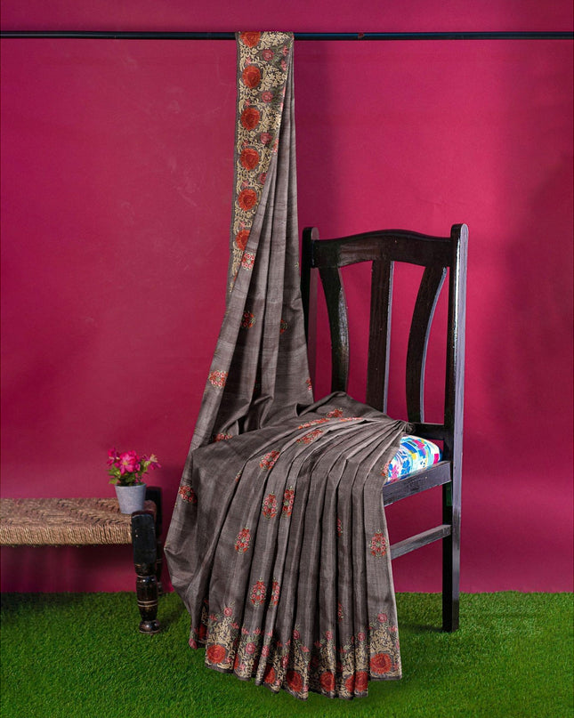 ساري حرير توسار باللون البني مع تطريز متعدد الألوان بتصميم زهور-D12796