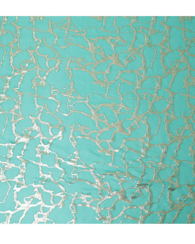 قماش شيفون حريري نقي فاخر باللون الأخضر الفيروزي مع لوريكس معدني ذهبي بتصميم تجريدي-D13191