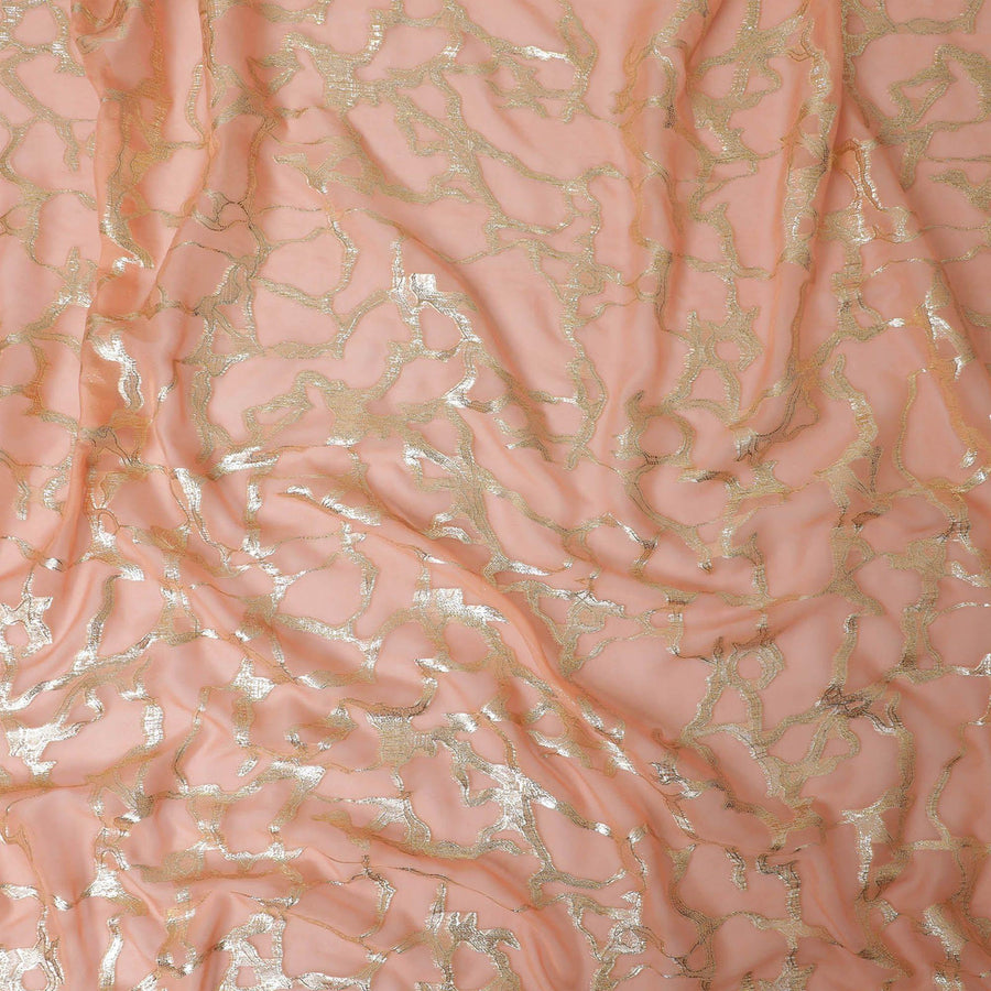 قماش شيفون من الحرير الخالص الخوخي الفاخر مع لوريكس معدني ذهبي بتصميم تجريدي -D13193