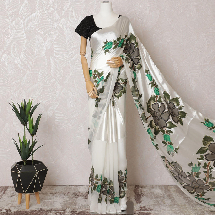 ساري من الشيفون الحريري الخالص الأبيض إلى الساتان مع طلاء يدوي متعدد الألوان وأعمال حجرية بتصميم الأزهار-D15497