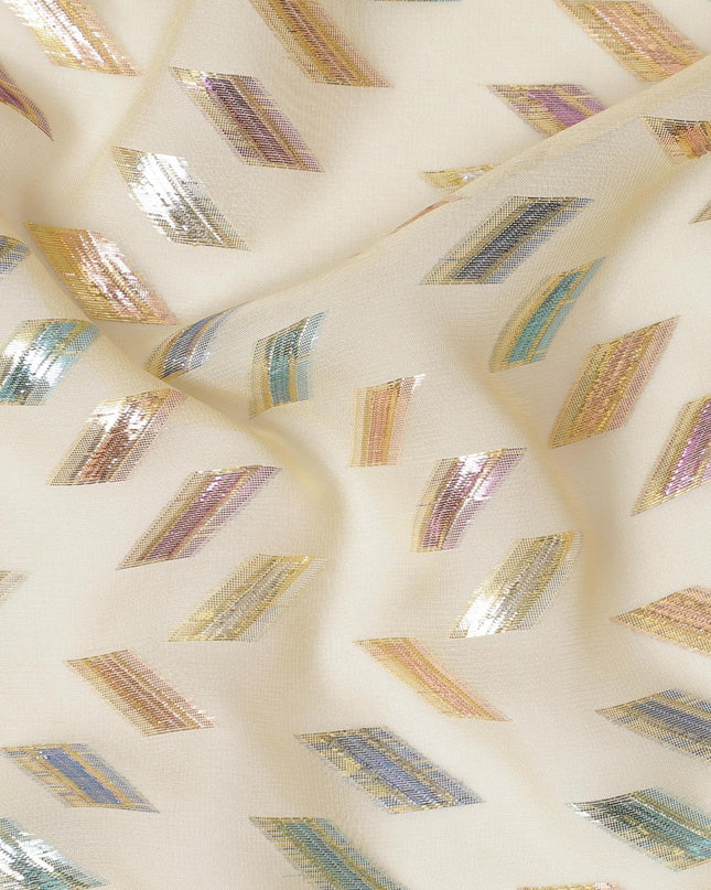 قماش شيفون حرير خالص فاخر باللون البيج اللاتيه مع لوريكس معدني متعدد الألوان بتصميم هندسي-D13136