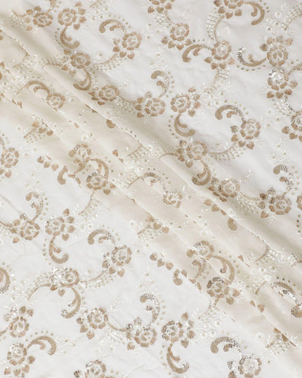 قماش شيفون من الحرير الخالص باللون الأبيض الفاتح بنفس اللون، وتطريز بالترتر بتصميم الأزهار-D13678